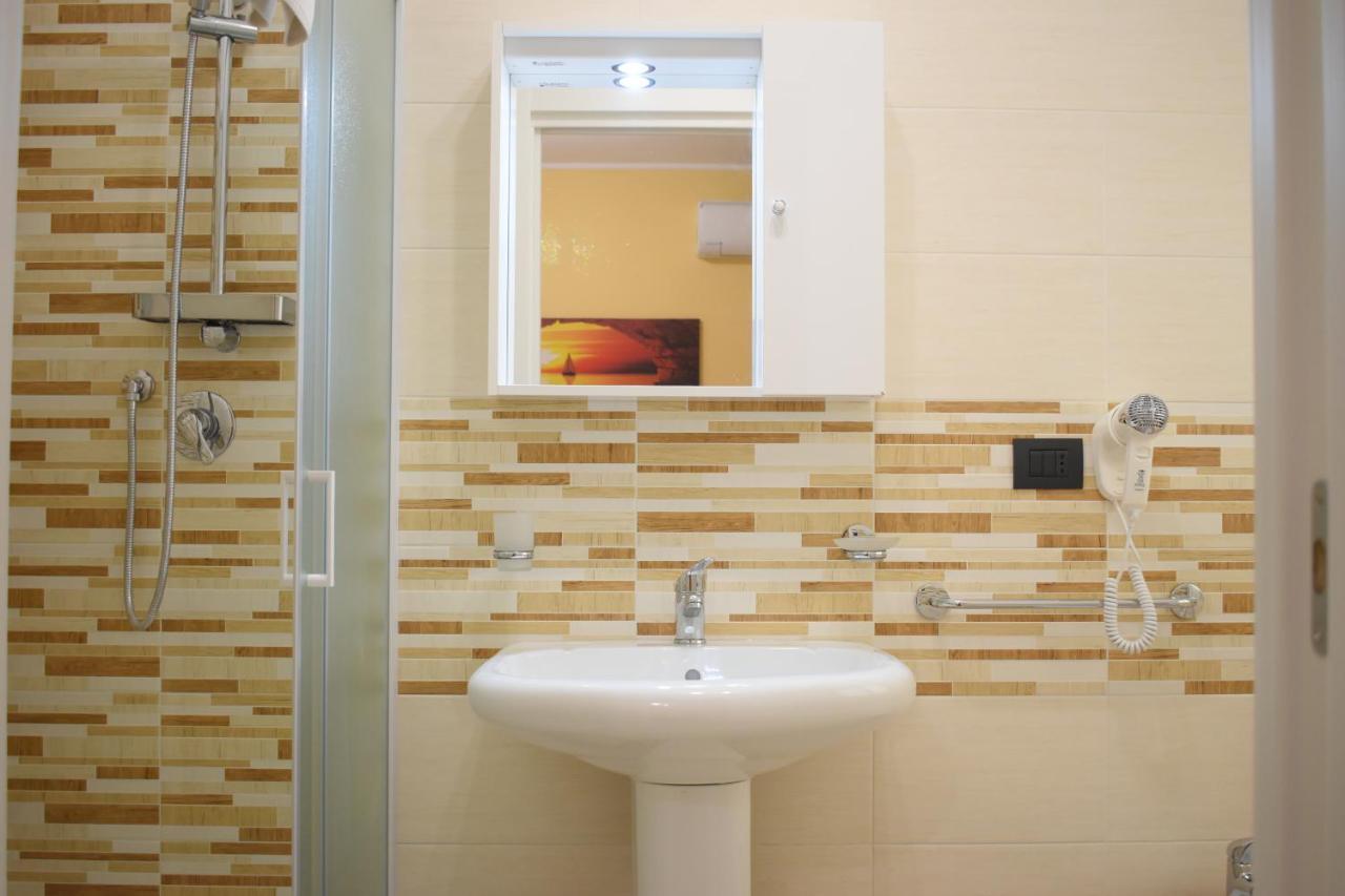 I Granai Messina Bed & Breakfast Exterior foto