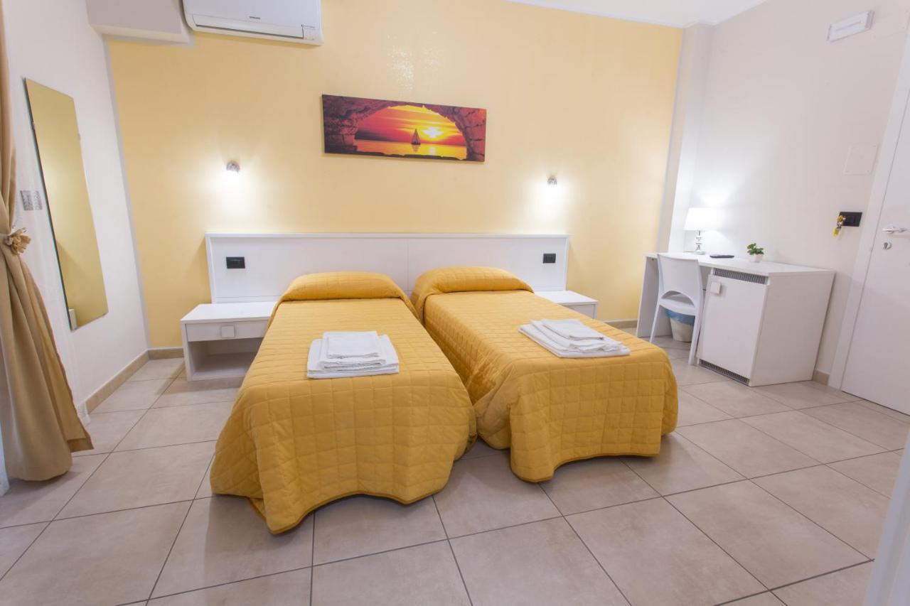 I Granai Messina Bed & Breakfast Exterior foto