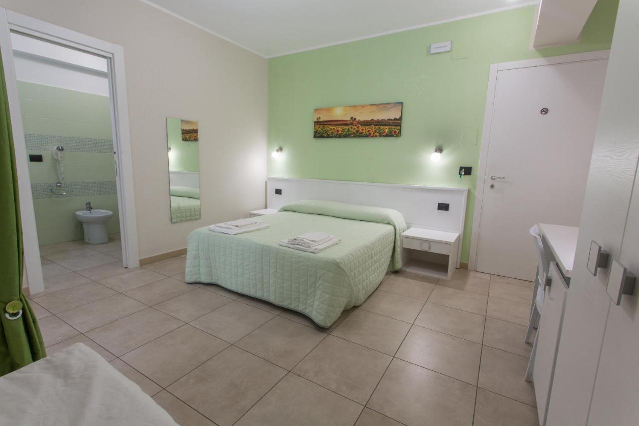 I Granai Messina Bed & Breakfast Exterior foto